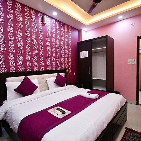 Hotel Dev Bhoomi Inn Rishīkesh Eksteriør bilde