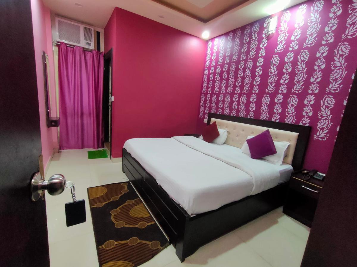 Hotel Dev Bhoomi Inn Rishīkesh Eksteriør bilde
