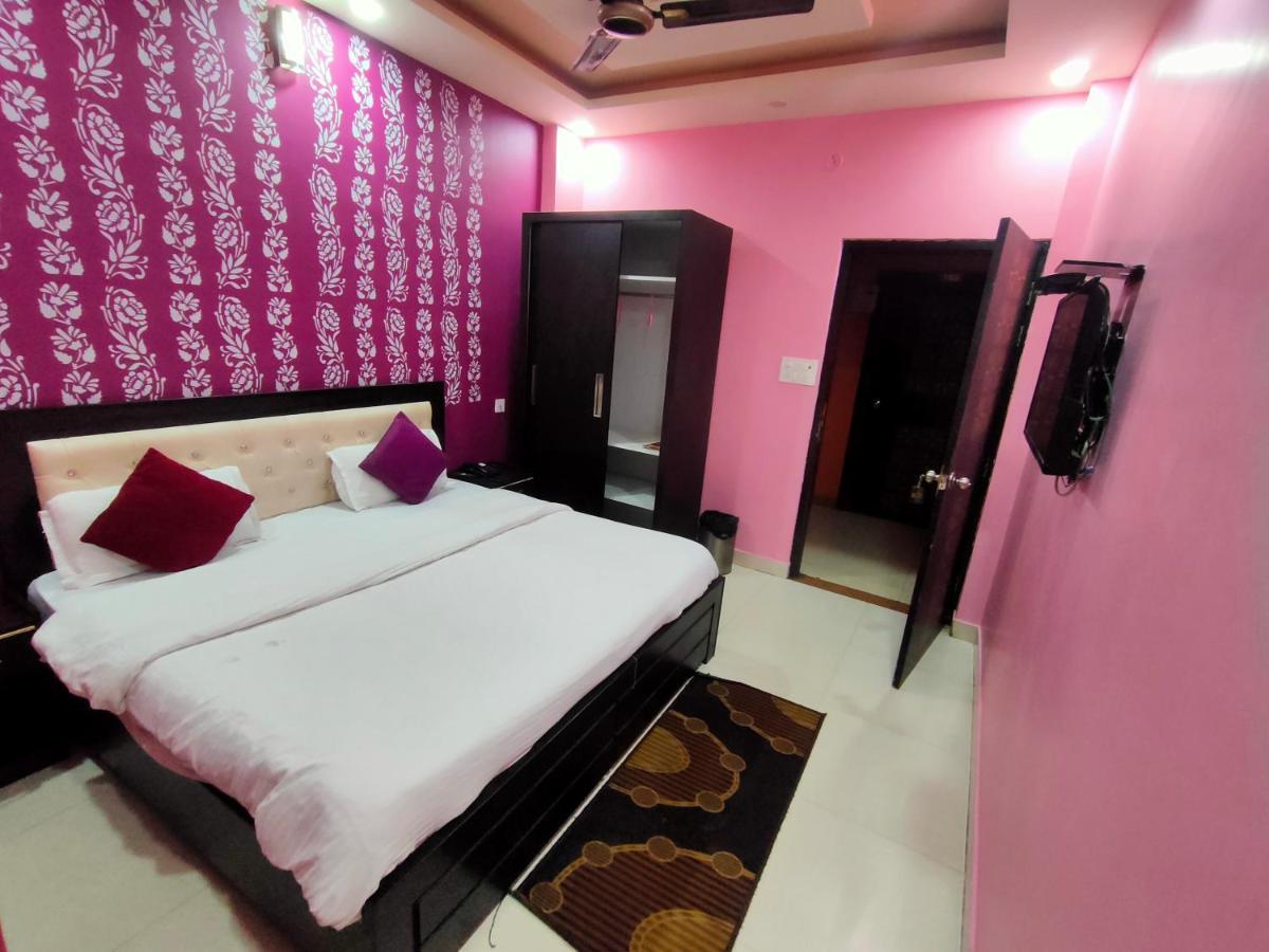 Hotel Dev Bhoomi Inn Rishīkesh Eksteriør bilde