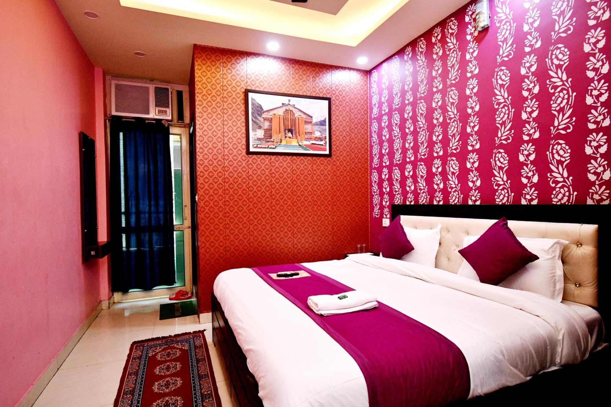 Hotel Dev Bhoomi Inn Rishīkesh Eksteriør bilde